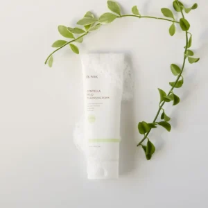 IUNIK Centella Mild Cleansing Foam – Gentle Cleansing Facial Wash With Centella Extract