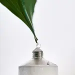 pirkti HARUHARU WONDER Black Bamboo Nourishing Calming Hand & Nail Cream kaina